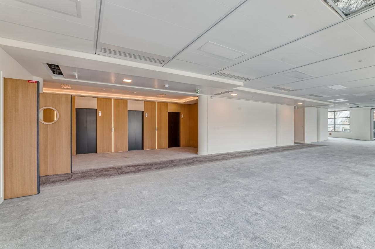 Bureau Paris 2468m² Location bureau Paris OLBUR2100490 26